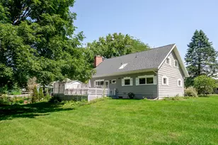 3408 Locust Ln, Saint Joseph, MI 49085 - Photo 32