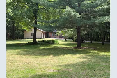 9051 Algoma Avenue NE, Rockford, MI 49341 - Photo 32