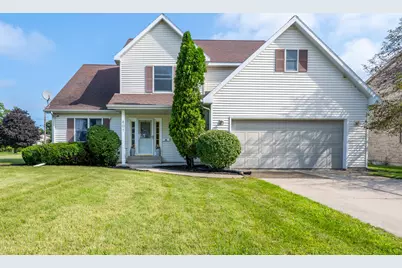 401 S Veronica Court, Saint Joseph, MI 49085 - Photo 2