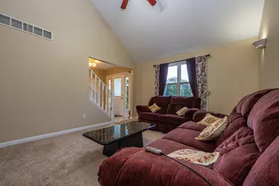 401 S Veronica Court, Saint Joseph, MI 49085 - Photo 8