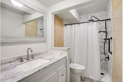 742 W Kilgore Road #108, Kalamazoo, MI 49008 - Photo 18