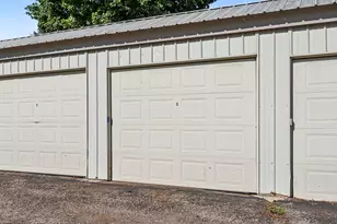 742 W Kilgore Rd, Kalamazoo, MI 49008 - Photo 8