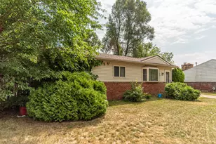 1401 Glengrove Ave, Ypsilanti, MI 48198 - Photo 4