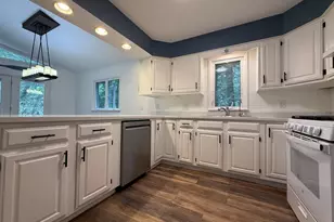 5700 W Lakeshore Ct, Pentwater, MI 49449 - Photo 12