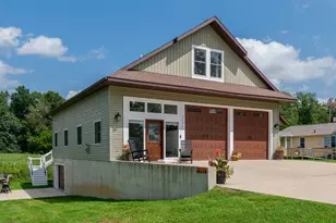 32144 Chamberlin Dr, Lawton, MI 49065 - Photo 52