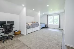 32144 Chamberlin Dr, Lawton, MI 49065 - Photo 24