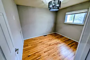 2140 Olive Ave, Lincoln Park, MI 48146 - Photo 12