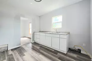 2209 Hoyt St, Muskegon Heights, MI 49444 - Photo 10