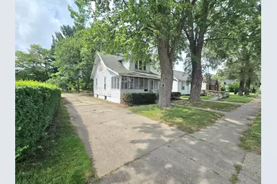 2209 Hoyt Street, Muskegon Heights, MI 49444 - Photo 2