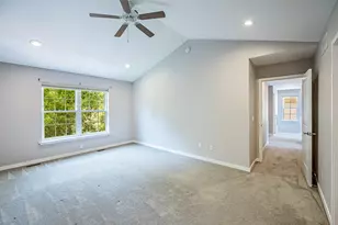 348 Sedgewood Ln, Ann Arbor, MI 48103 - Photo 18