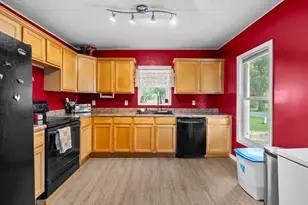4846 W Hickory Rd, Hickory Corners, MI 49060 - Photo 6