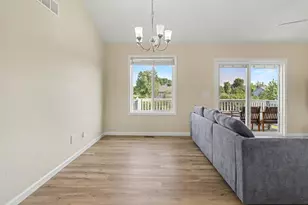 3273 White Heron Ln, Battle Creek, MI 49015 - Photo 8