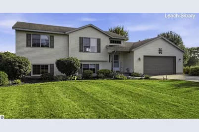 4966 Dio Drive NE, Cedar Springs, MI 49319 - Photo 2