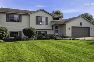 4966 Dio Dr NE, Cedar Springs, MI 49319 - Photo 2