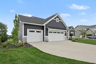 8302 Bauerridge Ave, Jenison, MI 49428 - Photo 4