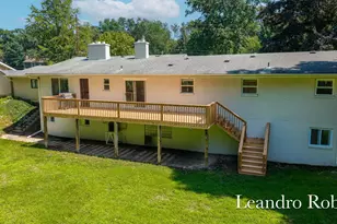 3841 Wedgewood Dr SW, Wyoming, MI 49519 - Photo 4