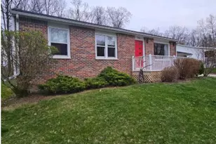 954 Rose Dr, Ann Arbor, MI 48103 - Photo 2