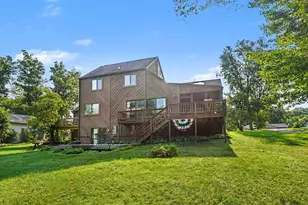 271 Fairway Ct, Plainwell, MI 49080 - Photo 32