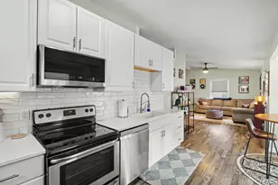 2405 Shasta Dr, Kalamazoo, MI 49004 - Photo 2