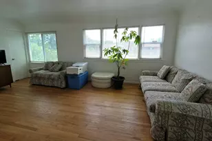 12618 W Outer Dr W, Detroit, MI 48223 - Photo 10
