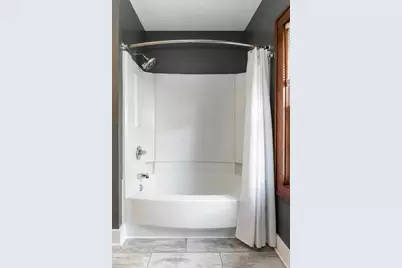 517 Eastern Avenue NE, Grand Rapids, MI 49503 - Photo 20