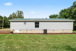 155 Depot St, Homer, MI 49245 - Photo 18