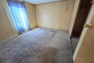 184 Birch Ct, Muskegon, MI 49445 - Photo 12