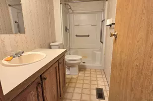 184 Birch Ct, Muskegon, MI 49445 - Photo 20