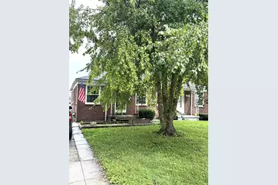 546 Northwestern Drive, Adrian, MI 49221 - Photo 2