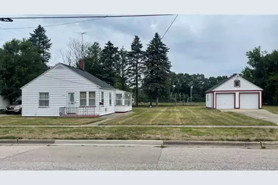 1024 Amity Avenue, Muskegon, MI 49442 - Photo 1