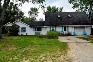1080 Bellway Ave, Norton Shores, MI 49441 - Photo 2