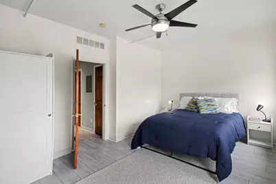120 W Washington Street #I, Ann Arbor, MI 48104 - Photo 10