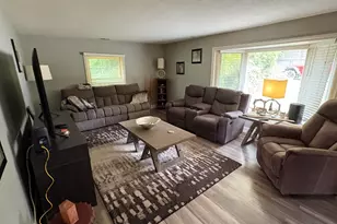 807 Josephine St, East Jordan, MI 49727 - Photo 8