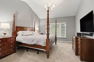 3739 Warwick Dr, Rochester Hills, MI 48309 - Photo 20