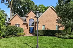 3739 Warwick Dr, Rochester Hills, MI 48309 - Photo 34