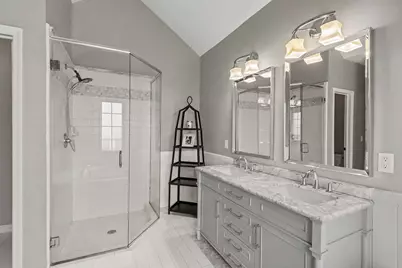 3739 Warwick Drive, Rochester Hills, MI 48309 - Photo 22
