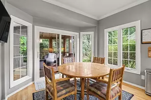 3739 Warwick Dr, Rochester Hills, MI 48309 - Photo 4
