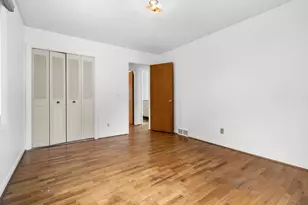 322 New Hampshire Dr, Portage, MI 49024 - Photo 14