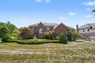 3037 Walnut Ridge Dr, Ann Arbor, MI 48103 - Photo 4