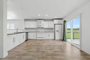 8270 W Sturtevant Ave, Richland, MI 49083 - Photo 12