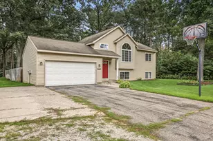 6640 Megan Ct, Muskegon, MI 49442 - Photo 4