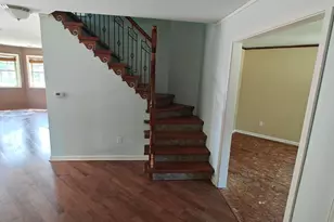 22301 Forest Ave, Cassopolis, MI 49031 - Photo 8