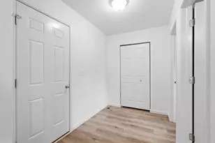 58705 Pond View Ln, Three Rivers, MI 49093 - Photo 14