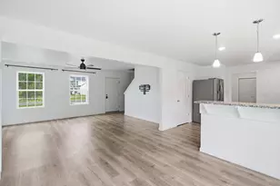 58705 Pond View Ln, Three Rivers, MI 49093 - Photo 10