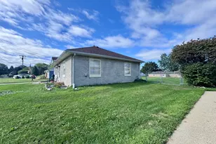 214 S 22nd Street S, Battle Creek, MI 49015 - Photo 12