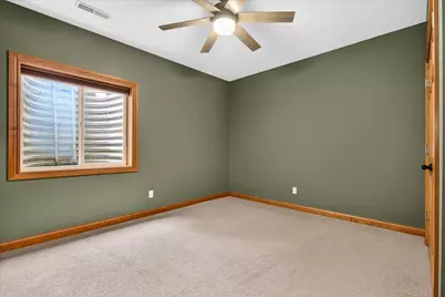 1362 Stonecreek Court, Saint Joseph, MI 49085 - Photo 44