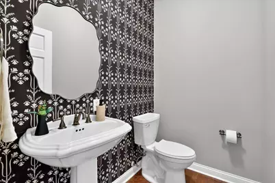 1362 Stonecreek Court, Saint Joseph, MI 49085 - Photo 30