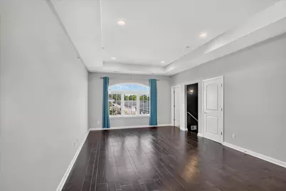 5512 Arbor Chase Drive, Ann Arbor, MI 48103 - Photo 4