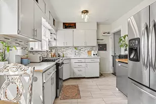 51 N 20th Street N, Battle Creek, MI 49015 - Photo 6