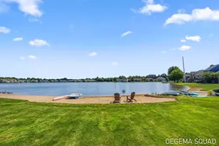 13066 Blueberry Ln, Holland, MI 49424 - Photo 2